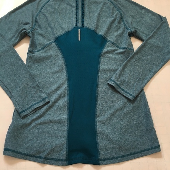 Champion Duo Dry  1/4 Zip Long Sleeve Grayish Green Blue  Activewear Top Size XS - Picture 12 of 16
